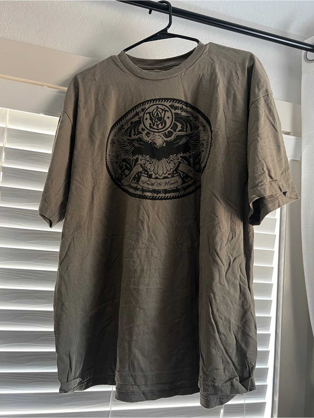 Olive Graphic Short-Sleeve Men's T-Shirt